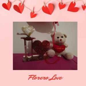 Florero Love